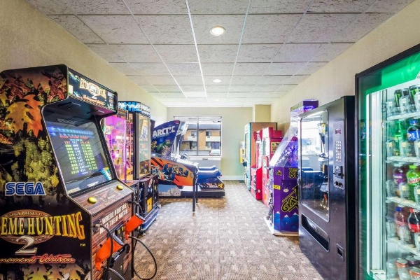 Quality Suites Milwaukee Airport image 30